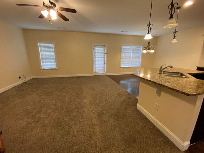 Photo - 3916 Griese Ln