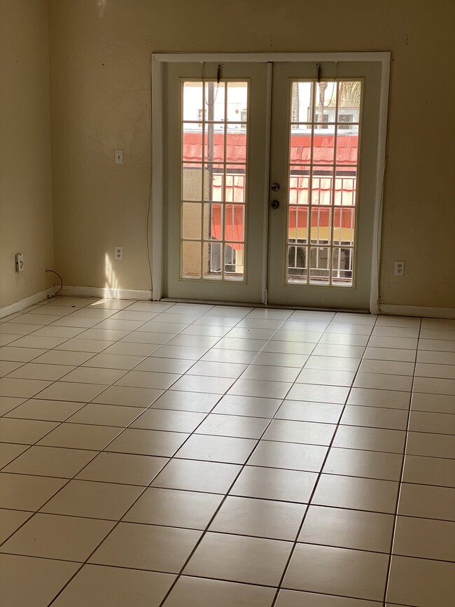 Photo - 10901 SW 88th St Unidad 203 Rental