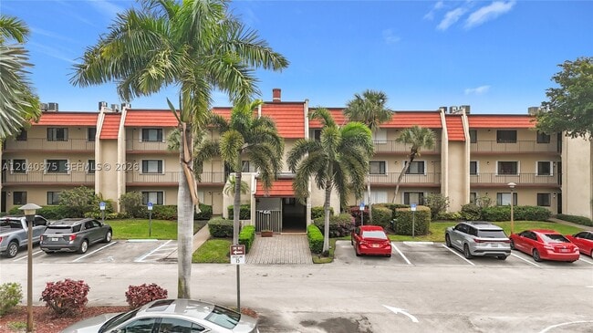 Building Photo - 4545 Luxemburg Ct Unit 103