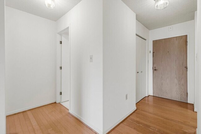 Photo - 2111 Wisconsin Ave NW