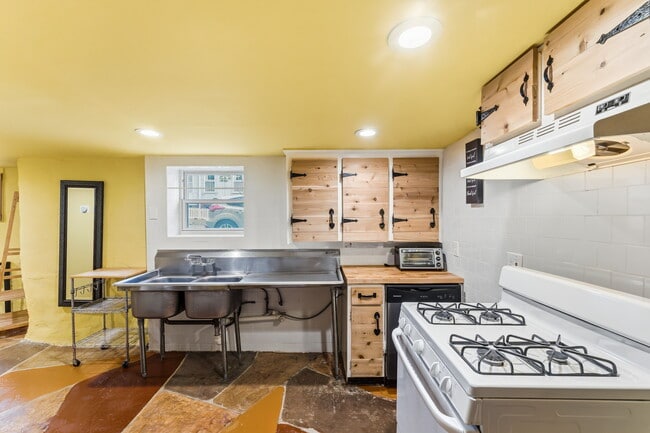 Photo - 57 Governor St.