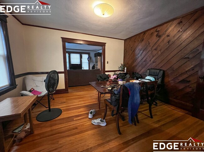 Photo - 15 Oliva Rd Unit 2