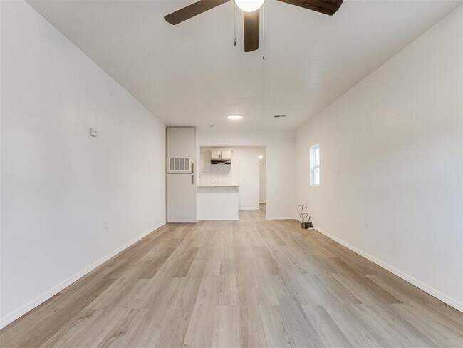 Photo - 1330 NE 7th St