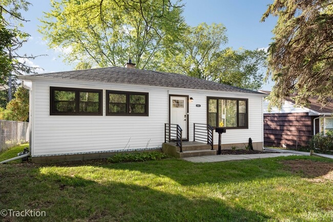 Photo - 1521 Maple Ave Casa