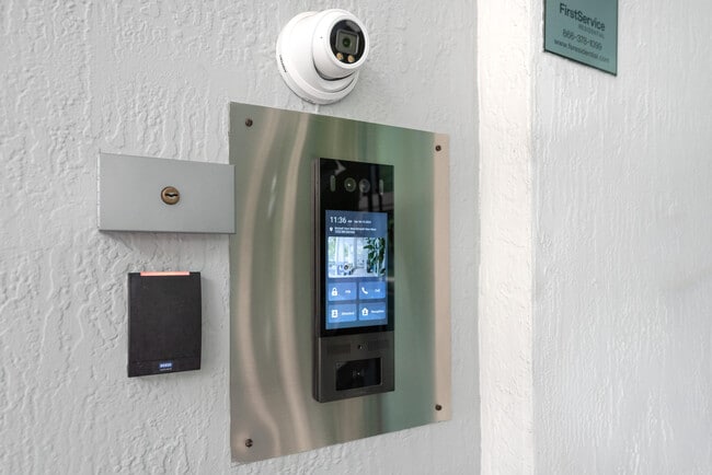 Photo - 1723 SW 2nd Ave Unidad 804