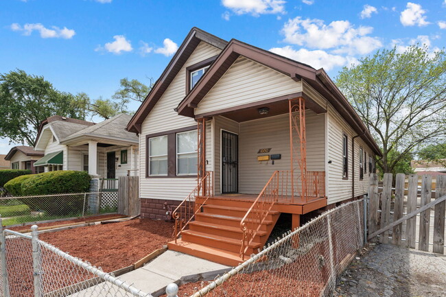 Photo - 10150 S Wentworth Ave