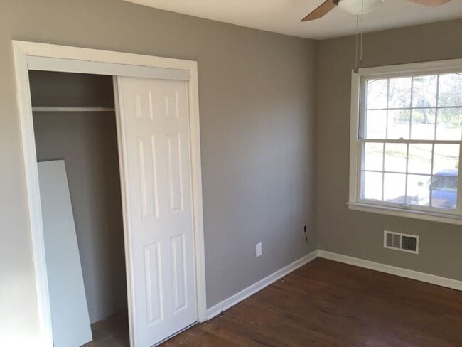 Photo - Coming Soon! South KC SF