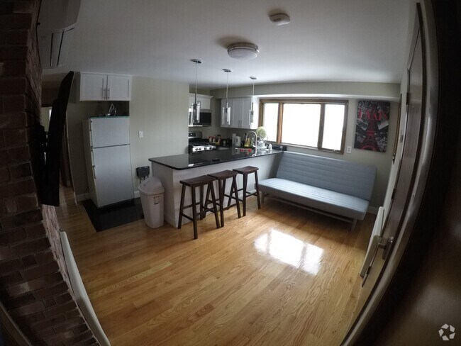 Building Photo - 232 Brookline St Unit 230-2 Rental
