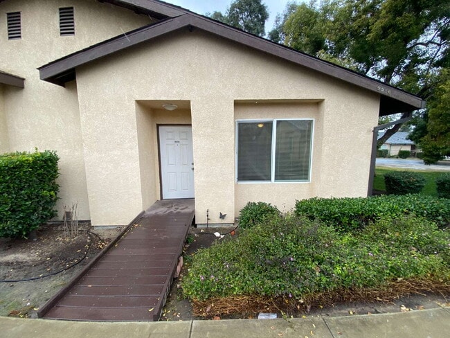 Photo - Available Soon! Apply now for this cute one bedroom apartment for $1250