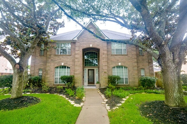 Building Photo - 22303 Bridgehaven Dr