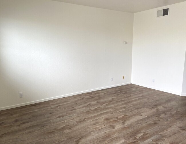 Photo - 533 W Ward Ave Unidad B