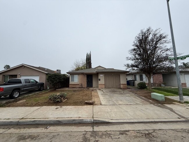 Building Photo - Available Soon!