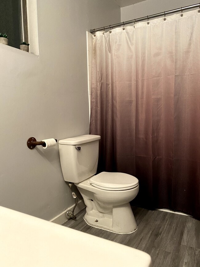 Photo - 2220 Gale Ave Unit Room 1