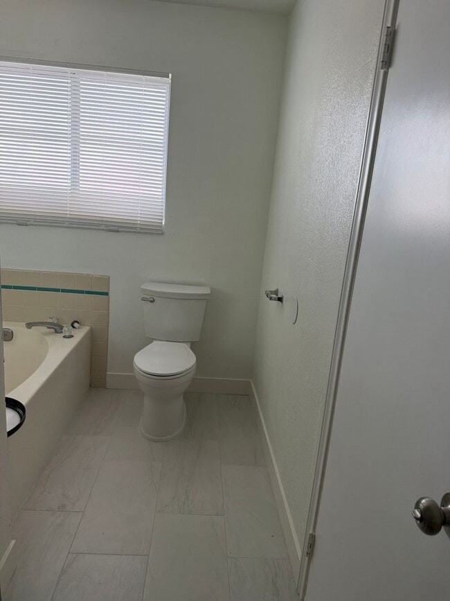 Photo - 1613 Royal Palm Dr