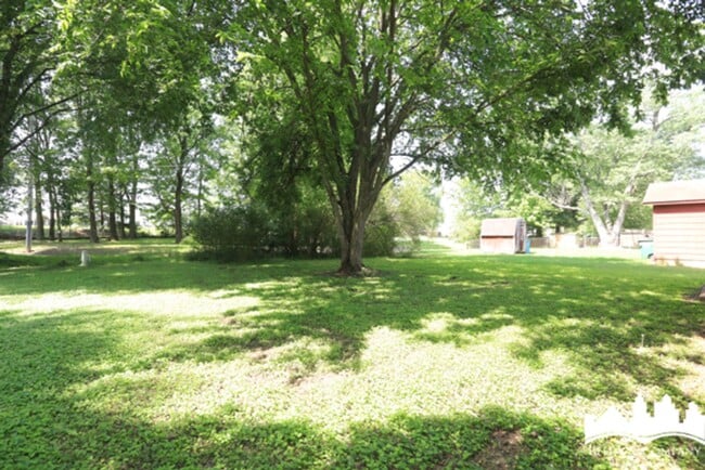 Photo - 11853 Dr Logan Rd