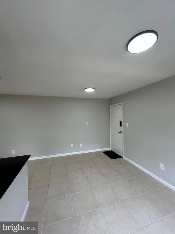 Photo - 2301 Farrington Ave Unit 03-301