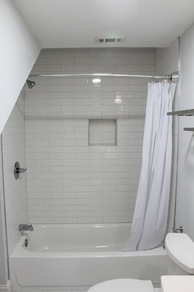 Photo - 1013 S Glasgow Dr Unit C