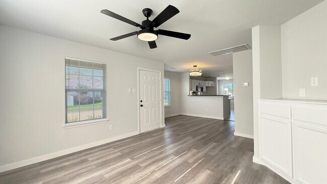 Photo - 20917 Patriot Park Ln