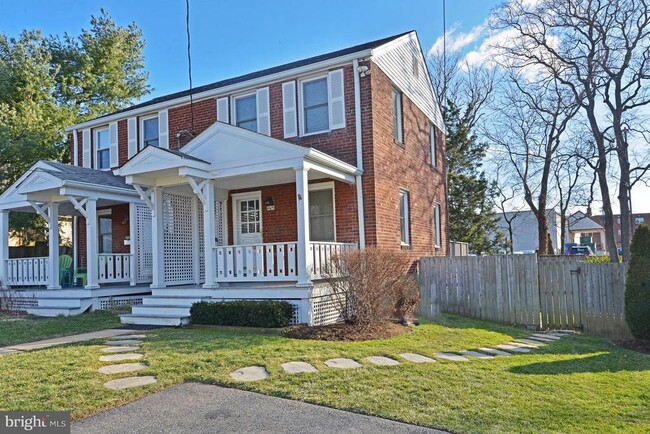 Photo - 2609 Farmington Dr Townhome