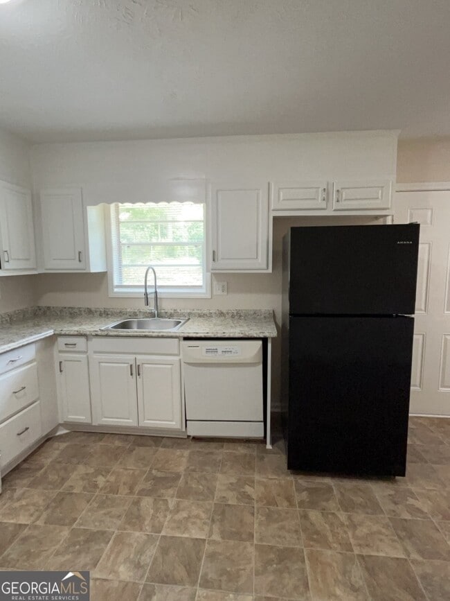 Photo - 1430 High Meadow Dr