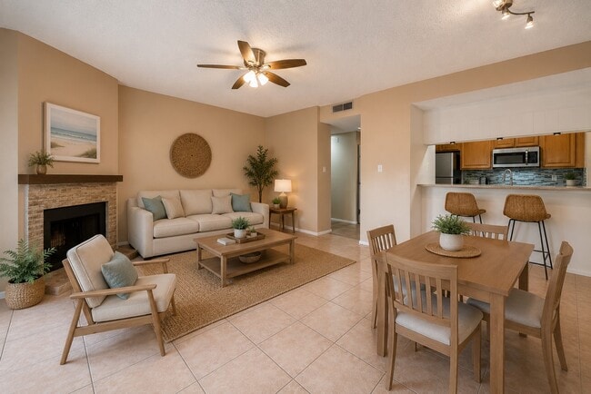 Photo - 7069 N Holiday Dr
