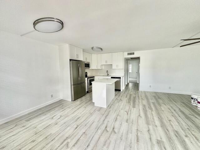 Photo - 478 Fanshaw L