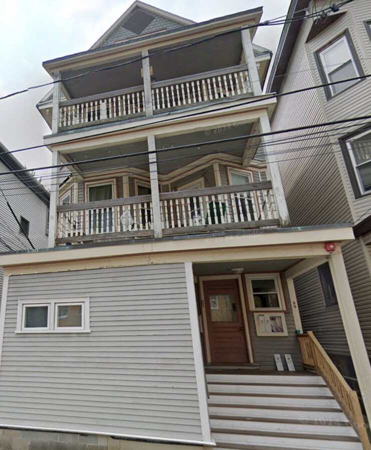 Photo - 99 Calumet St Apartment Unit 1