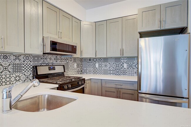 Photo - 45-07 48th Ave Unidad 3C