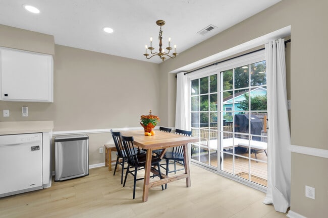 Photo - 3006 Guilford Ct