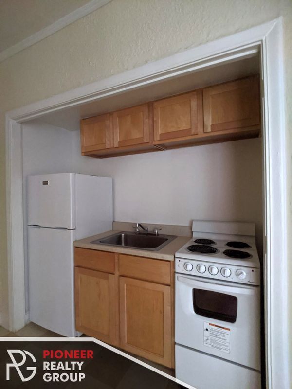 Photo - 536 W Arlington Pl Unit 108