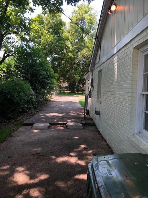 Photo - 2521 Clower St