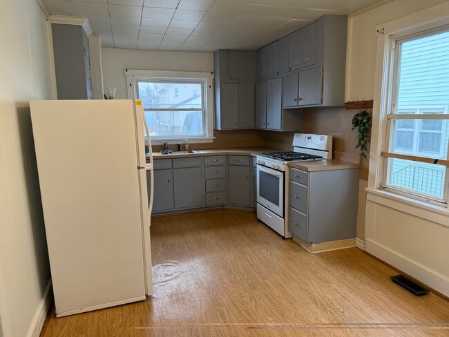 Photo - 108 S Warner St Unit A