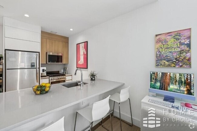 Building Photo - 1 bedroom in BROOKLYN NY 11237 Unit 301 Rental