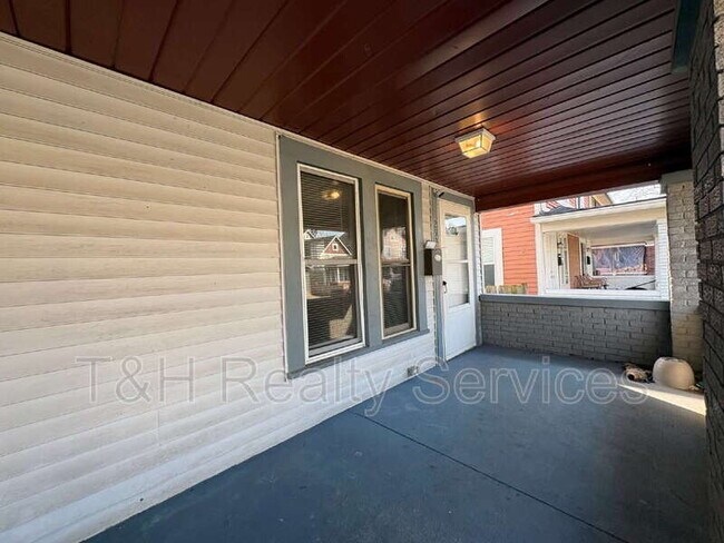 Photo - 2925 N Delaware St