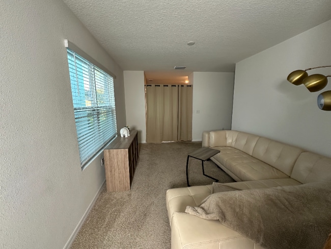 Photo - 10942 Trailing Vine Dr