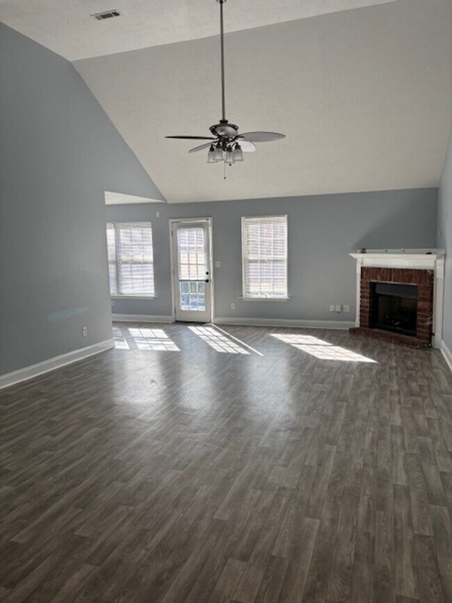 Photo - Spacious 4BR North Augusta Rental – Move-I...