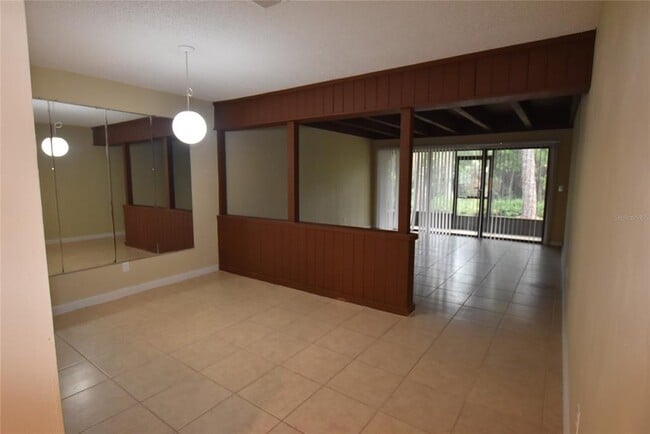 Photo - 5323 Indian Creek Dr Unit D