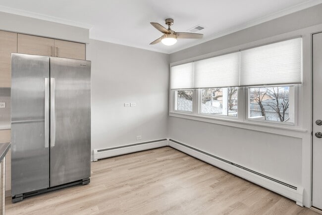 Photo - 739 56th Pl Unit 2
