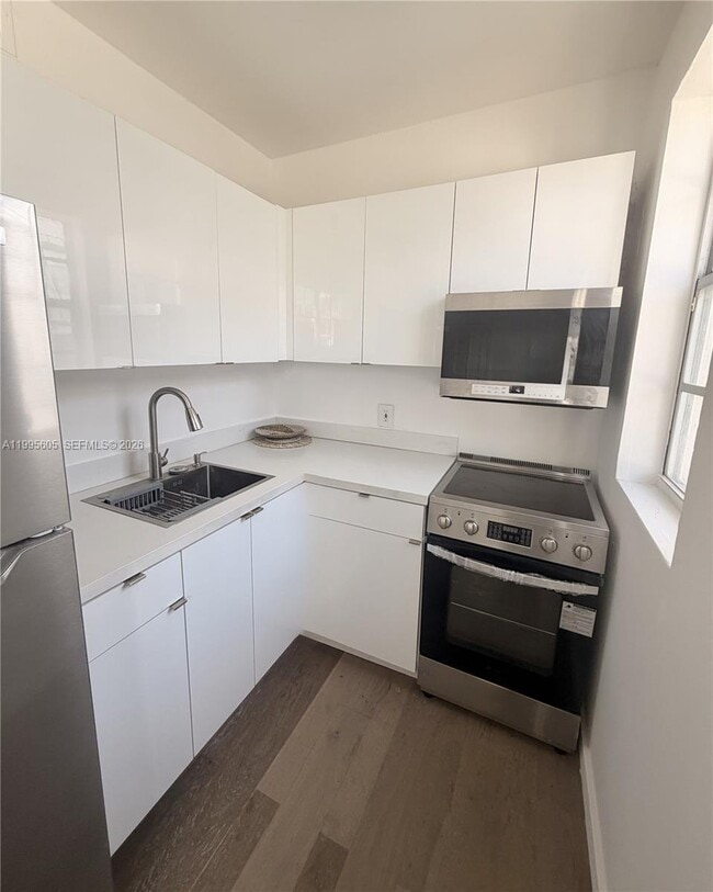 Photo - 605 Euclid Ave Unit 106