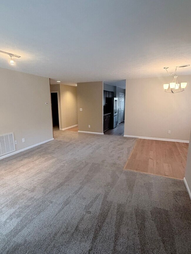 Photo - Great Location - 2 Bed, 2 Bath Condo Available Now!