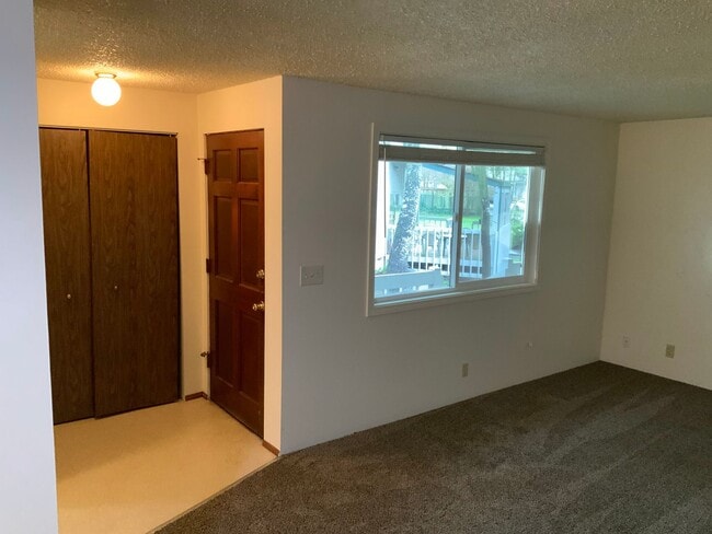 Photo - 2145 Hawkins Ln
