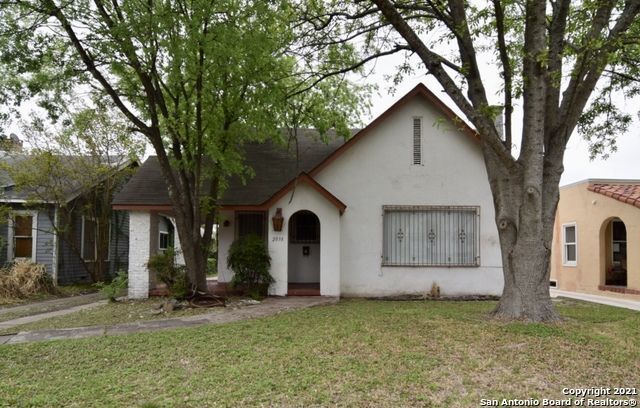 2038 GRAMERCY PL - 2038 GRAMERCY PL House