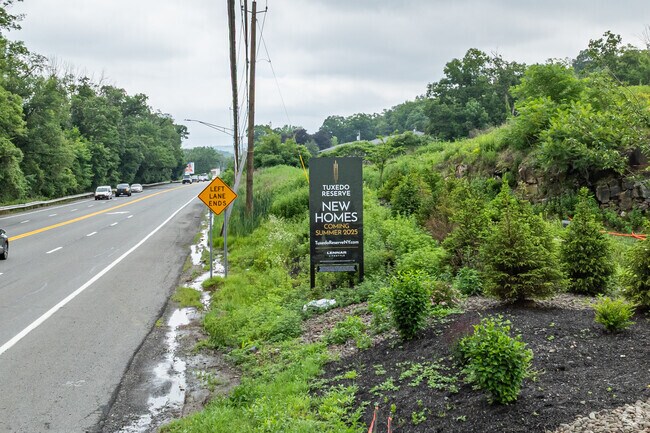 Photo - Village at Tuxedo Reserve