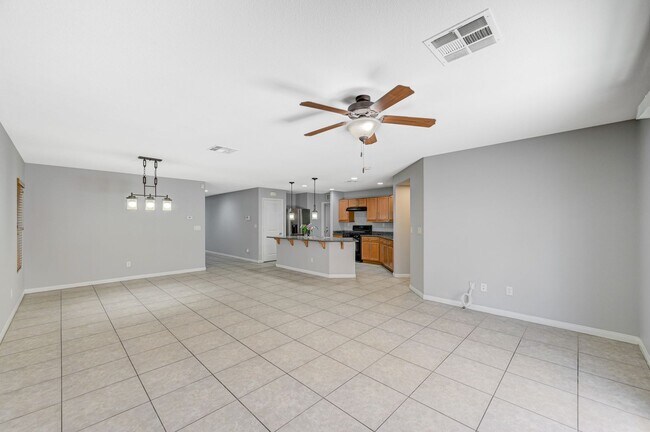 Photo - 5593 Markley Ave