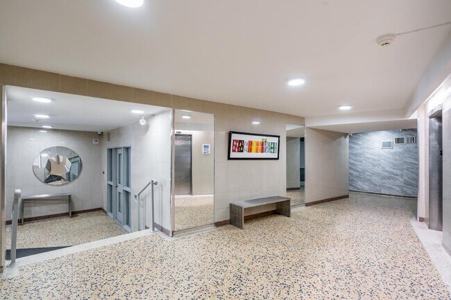 Photo - Lawrence East Apartments