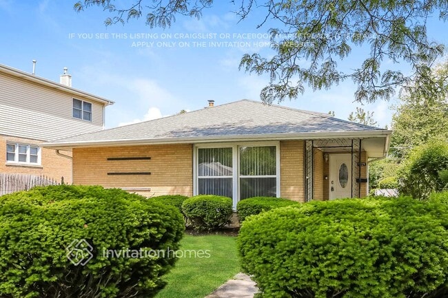 Photo - 9225 Menard Ave