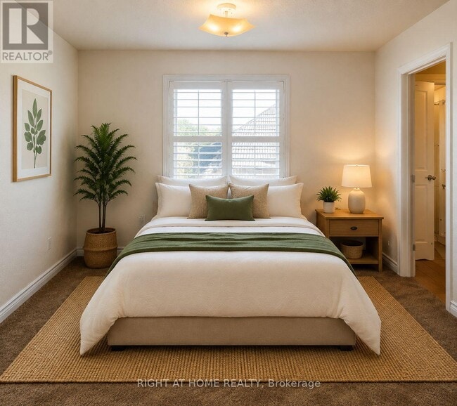 Photo - 32 Aspen Hills Rd