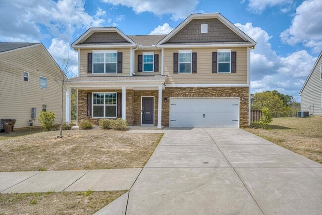 Building Photo - Beautiful 5 Bedroom Home For Rent