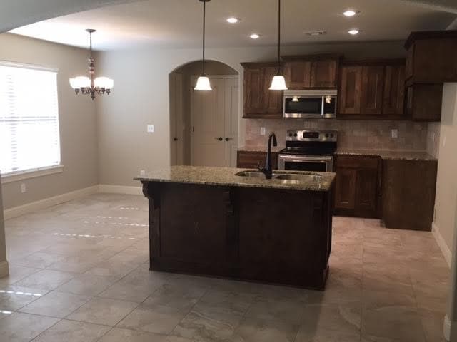 Photo - 2905 SW Tanglewood Ave