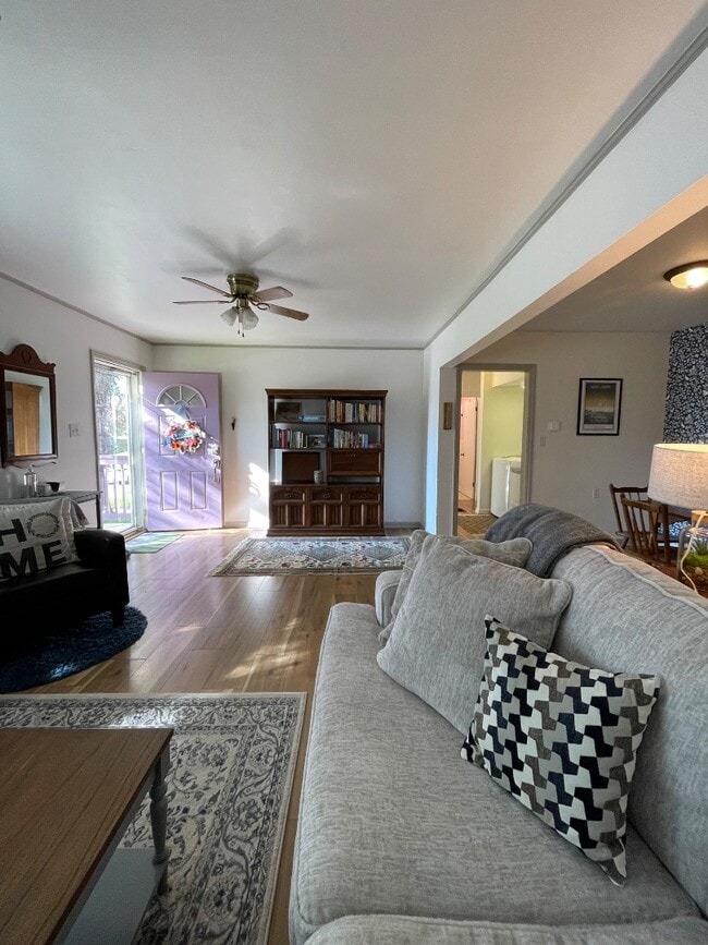 Photo - 1218 Hamilton Terrace SE